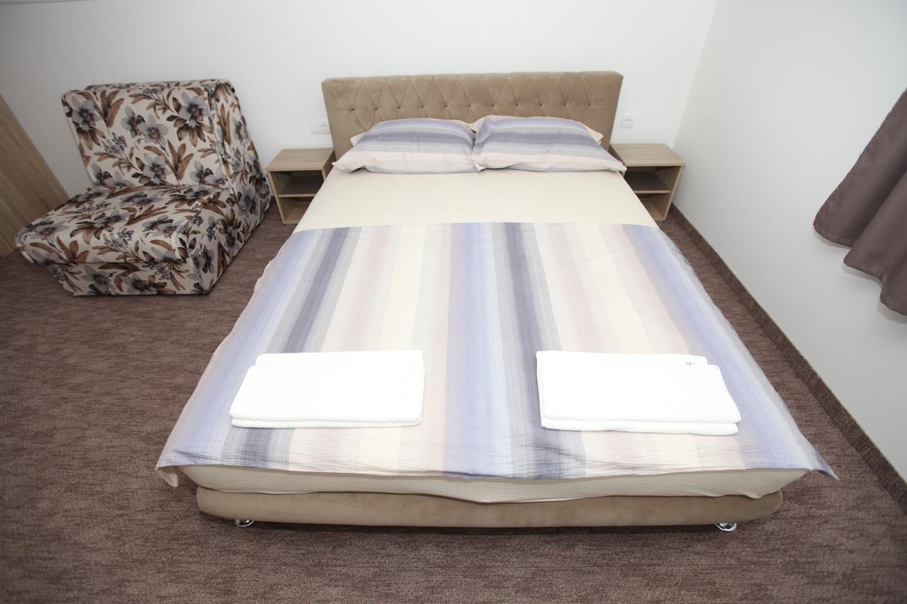 Ninkovic Hotell Trebinje Exteriör bild