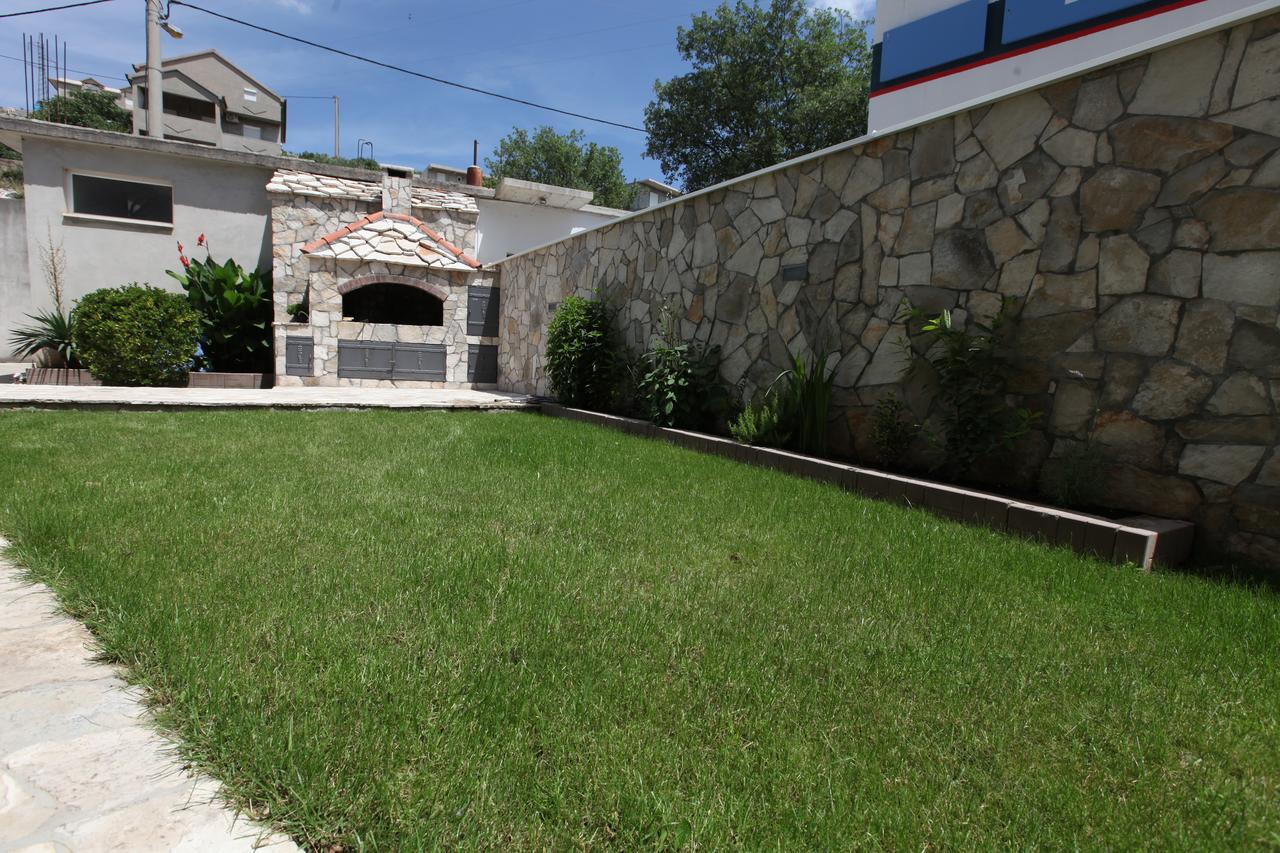 Ninkovic Hotell Trebinje Exteriör bild