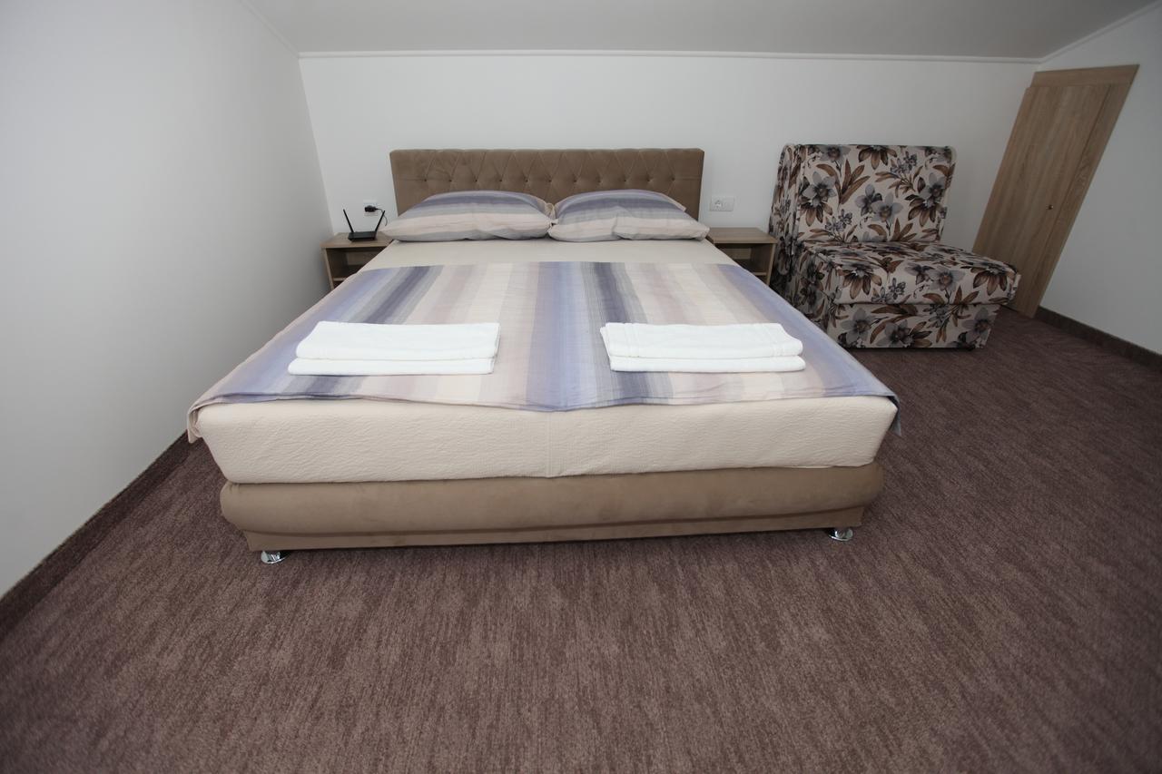 Ninkovic Hotell Trebinje Exteriör bild